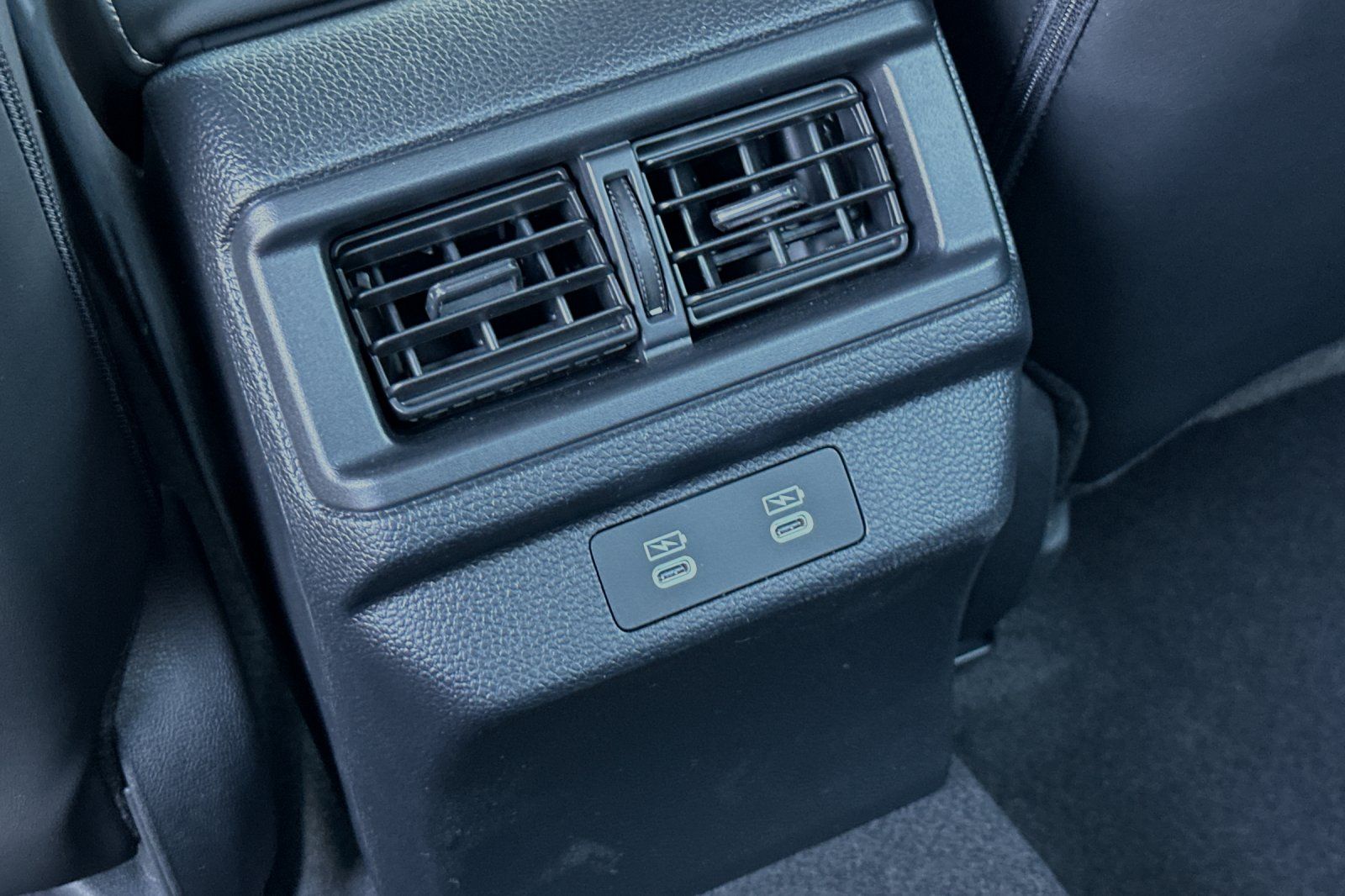 2025 Honda Accord Hybrid Touring photo 12