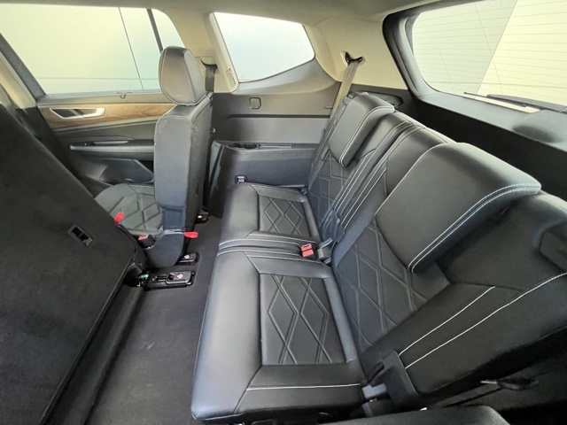 2025 Volkswagen Atlas SE Technology photo 4