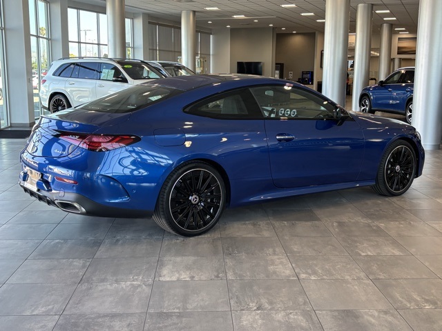 2025 Mercedes Benz CLE 450 4MATIC photo 3