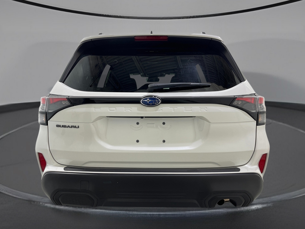 2026 Subaru Forester Premium Base photo 4