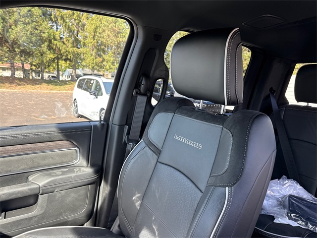 2026 Ram 2500 Laramie photo 24