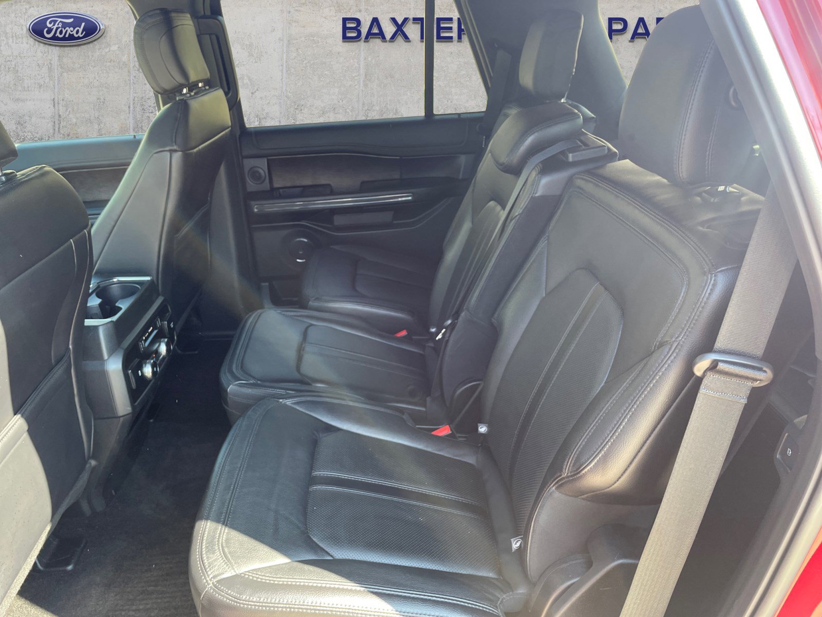 2019 Ford Expedition Limited photo 10