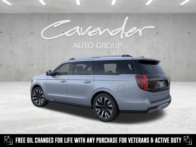 2025 Ford Expedition Platinum MAX photo 2