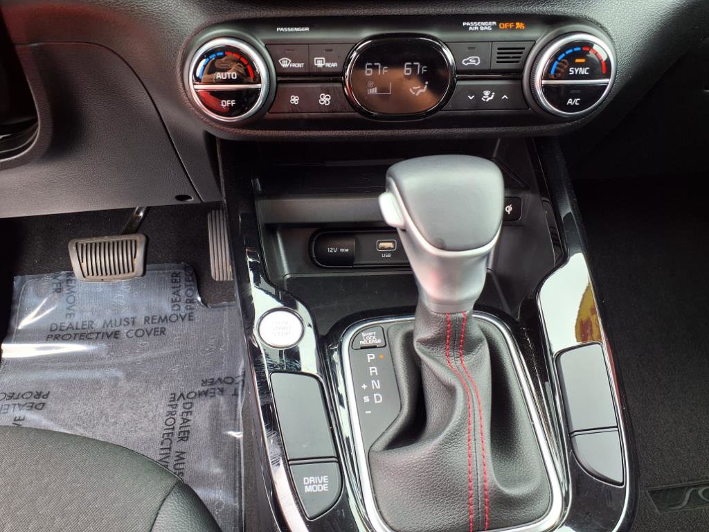 2024 Kia Soul GT-Line photo 23