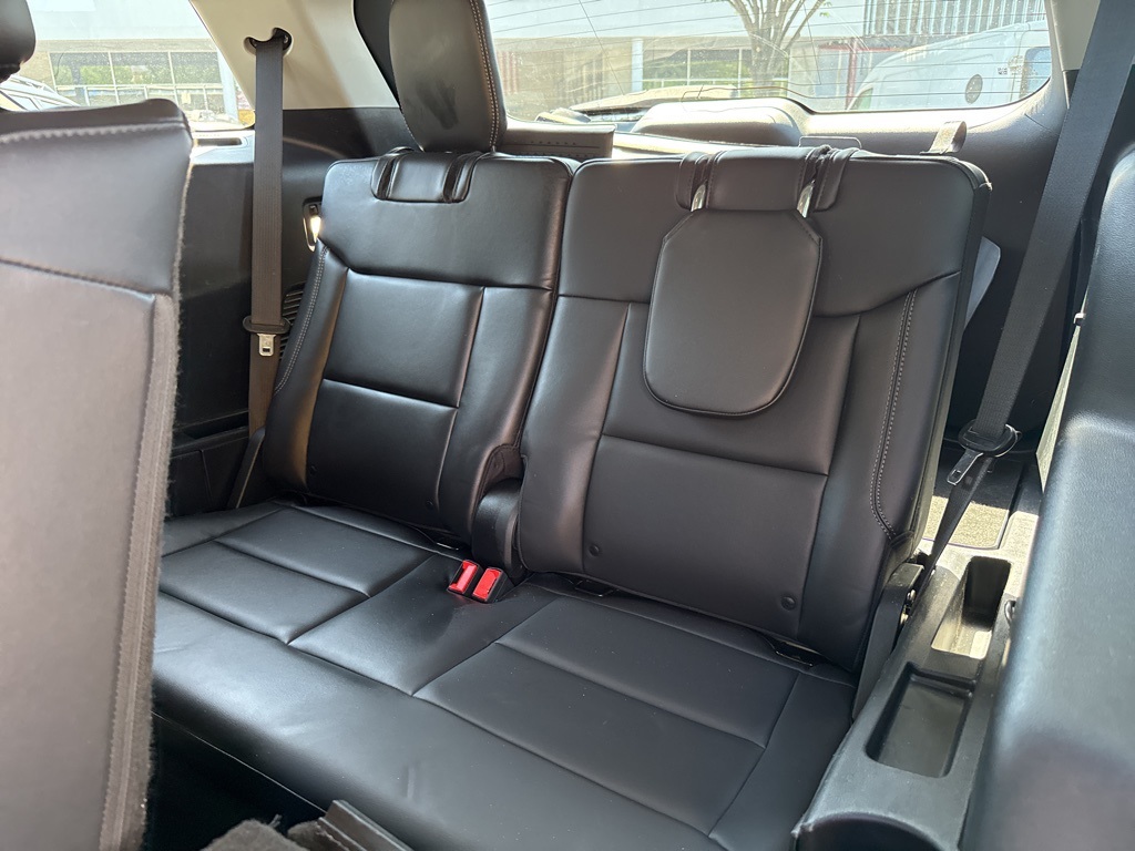 2022 Ford Explorer XLT photo 22