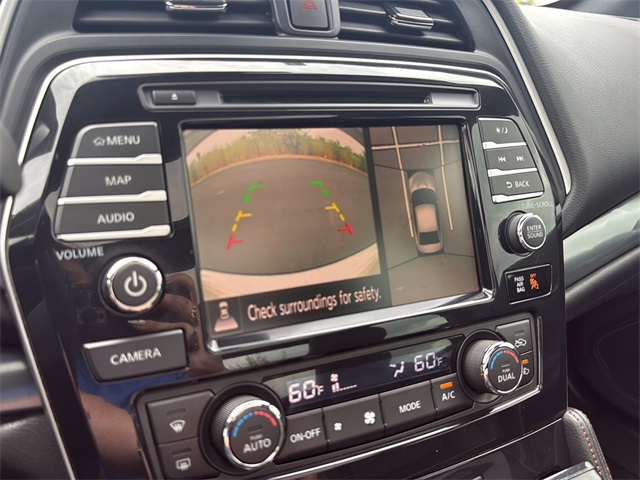 2020 Nissan Maxima SR photo 18