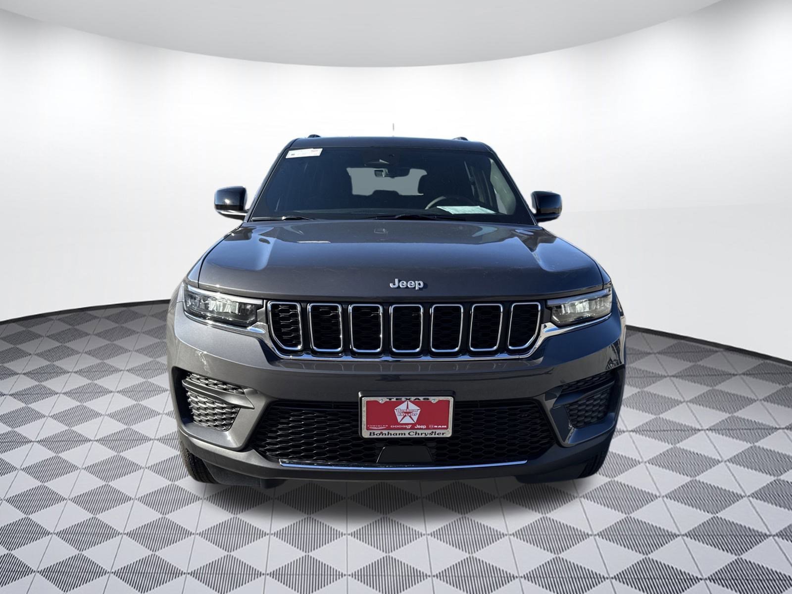 2025 Jeep Grand Cherokee Laredo X photo 6
