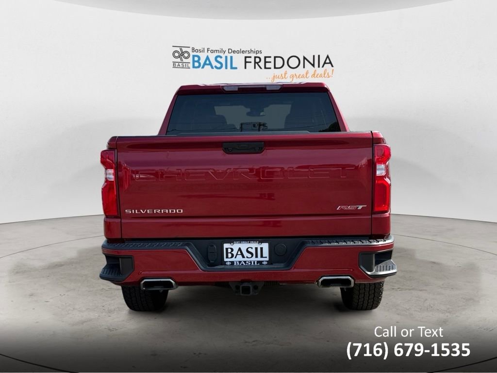 2024 Chevrolet Silverado 1500 RST photo 4