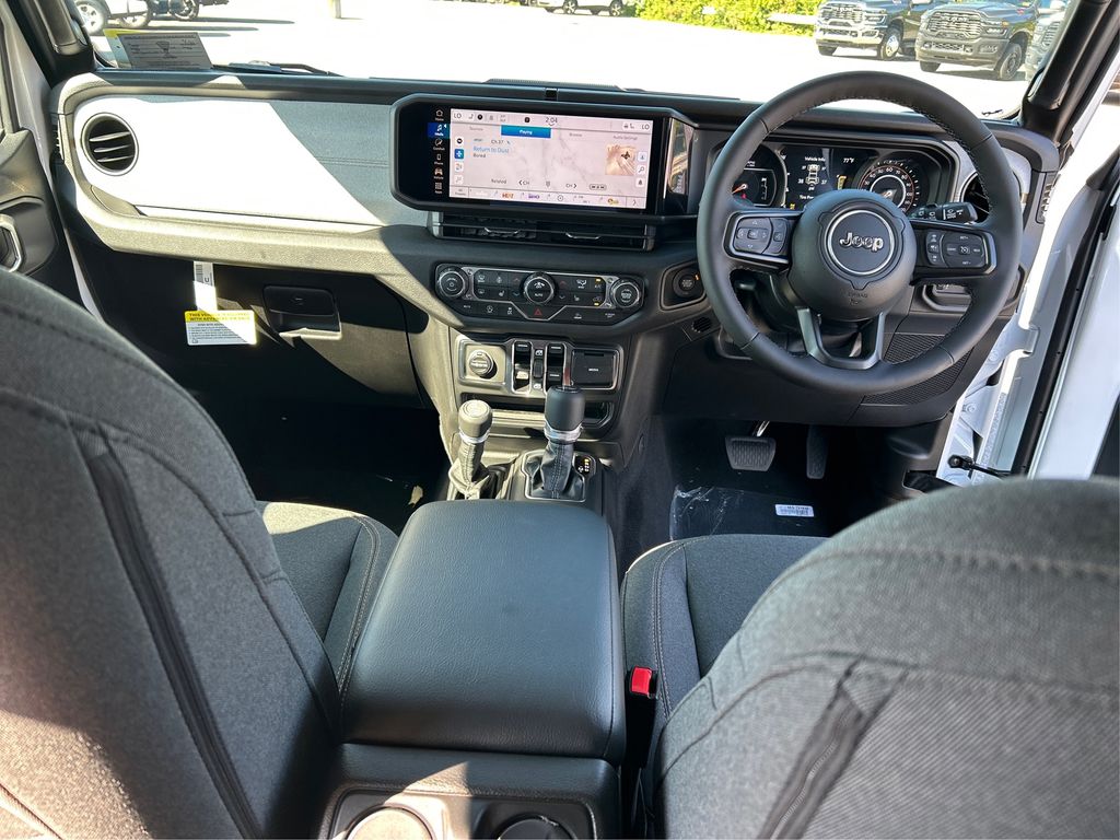 2025 Jeep Wrangler Sport RHD photo 18