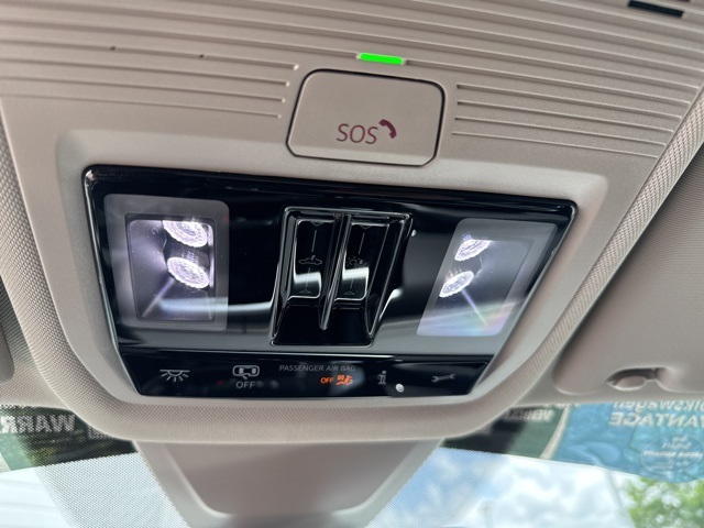 2025 Volkswagen Atlas Peak Edition SE photo 16
