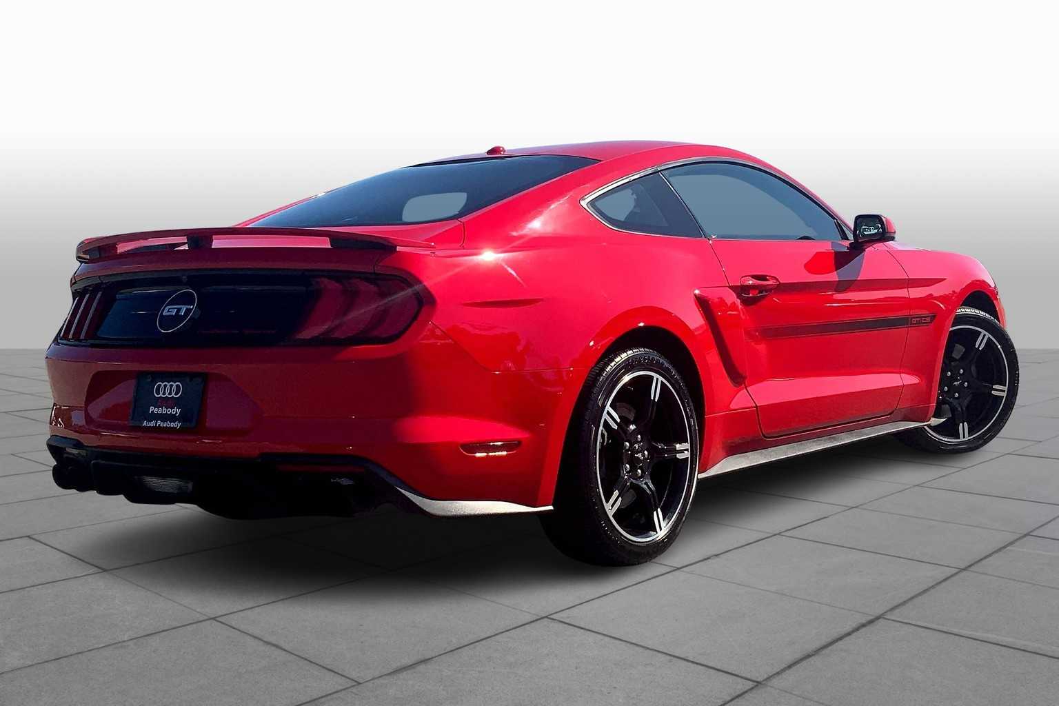 2020 Ford Mustang GT Premium photo 12