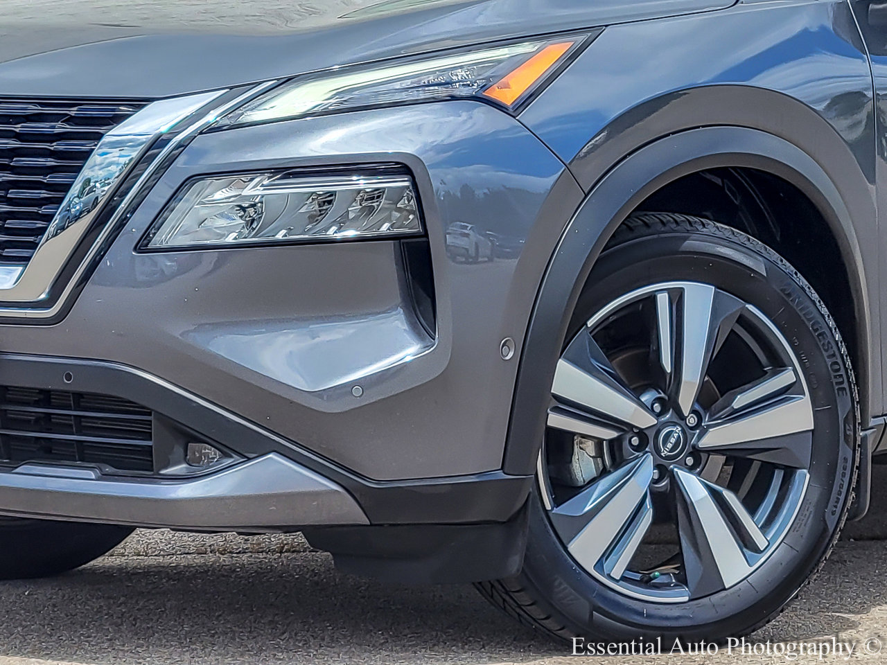 2022 NISSAN ROGUE - Image 3