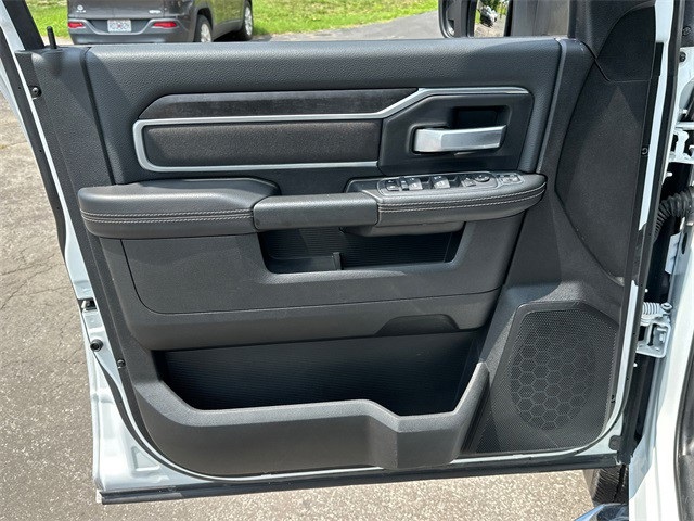 2024 Ram 2500 Big Horn photo 23