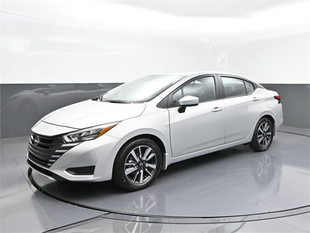 2025 Nissan Versa Sedan SV's photo