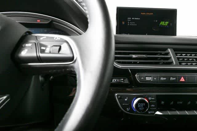 2017 Audi Q7 3.0T Prestige photo 13