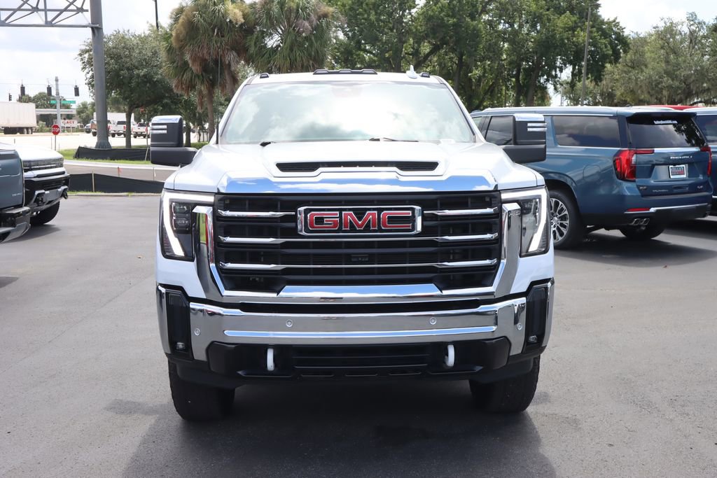 Certified Used 2024 Summit White GMC SLT image 3