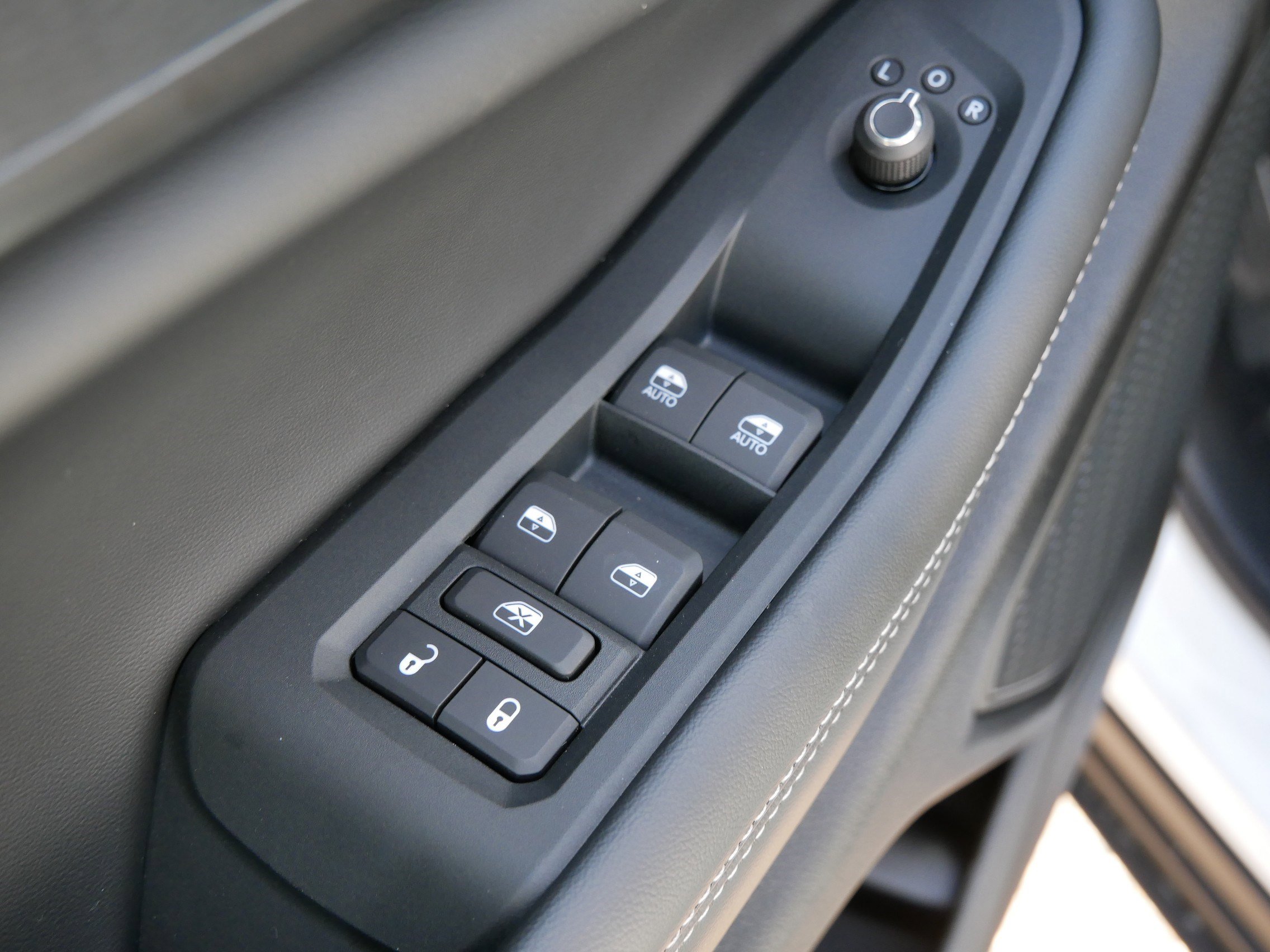 2025 Jeep Grand Cherokee Altitude X photo 12