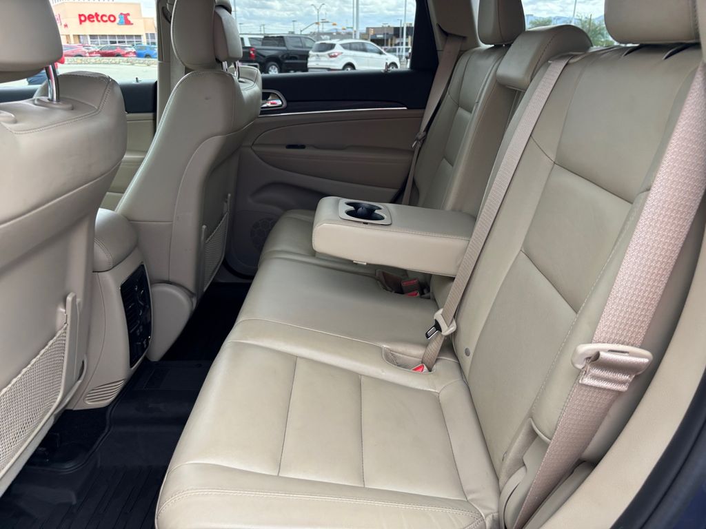 2021 Jeep Grand Cherokee Limited photo 16
