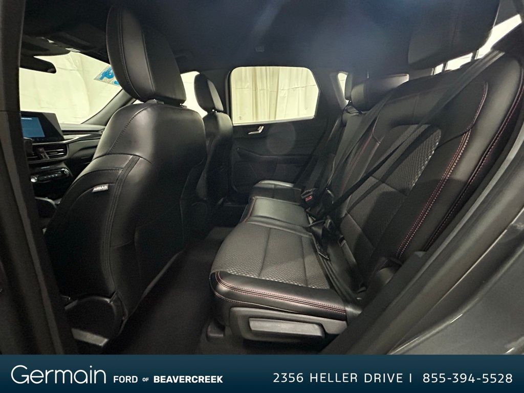 2023 Ford Escape ST-Line Select photo 26