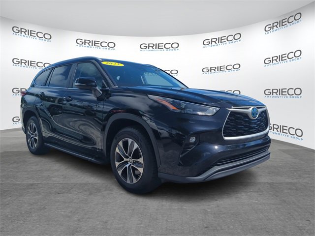 2023 Toyota Highlander XLE's photo