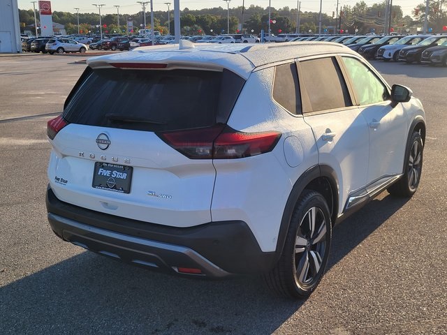 2023 Nissan Rogue SL photo 2