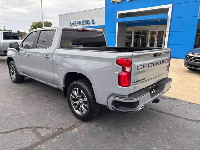 2024 Chevrolet Silverado 1500 RST photo 4