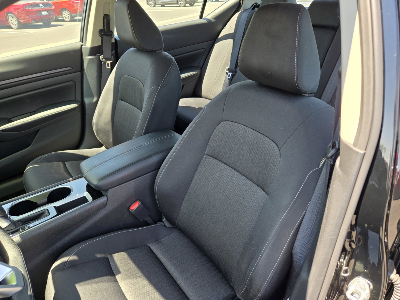 2024 Nissan Altima 2.5 SV photo 14