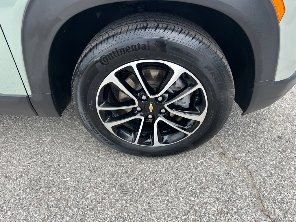 2025 Chevrolet Trailblazer LT photo 10