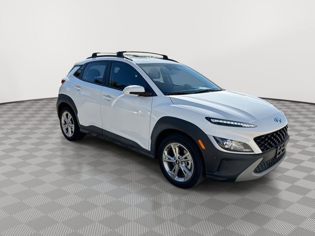 2023 Hyundai Kona SEL photo 2