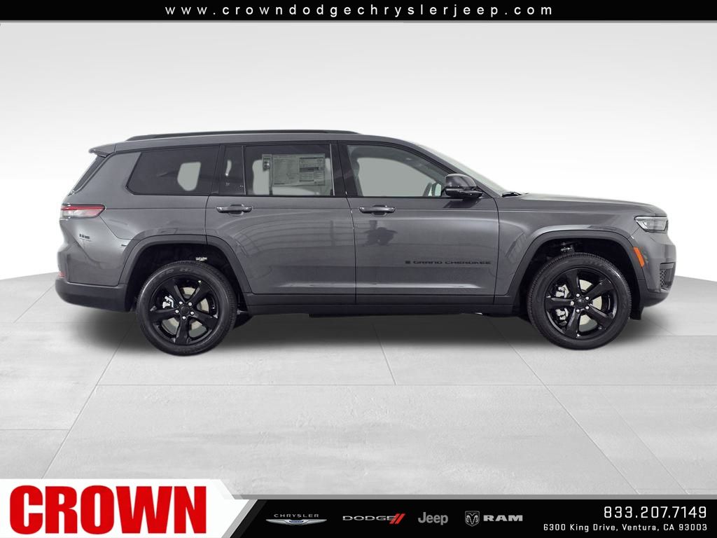 2025 Jeep Grand Cherokee Altitude X photo 4