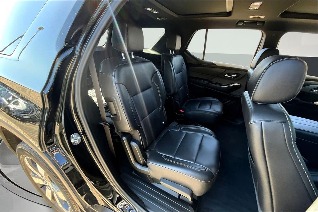 2023 Chevrolet Traverse Leather photo 20