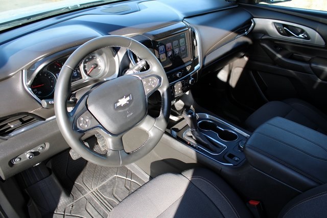 Used 2019 Chevrolet Traverse 1LT with VIN 1GNEVGKW6KJ167436 for sale in Klamath Falls, OR