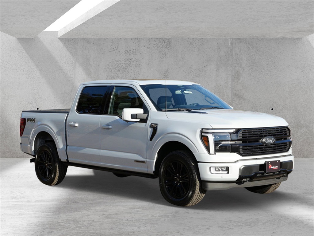 2025 Ford F-150 Platinum's photo