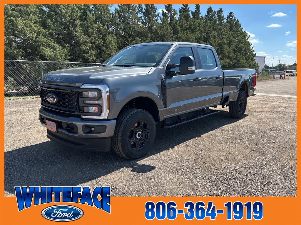 2026 Ford F-350 Super Duty XL's photo