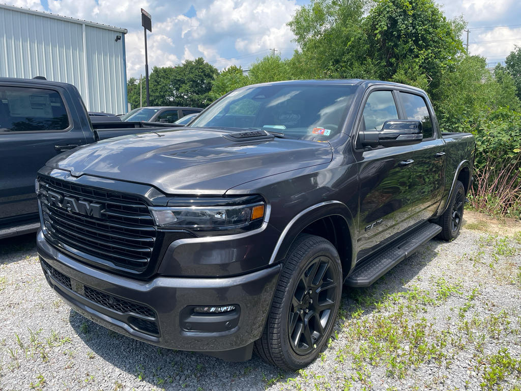 2026 RAM Ram 1500 Pickup Laramie's photo