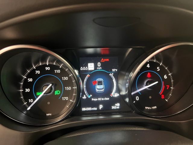 2020 Jaguar F-PACE Prestige photo 23