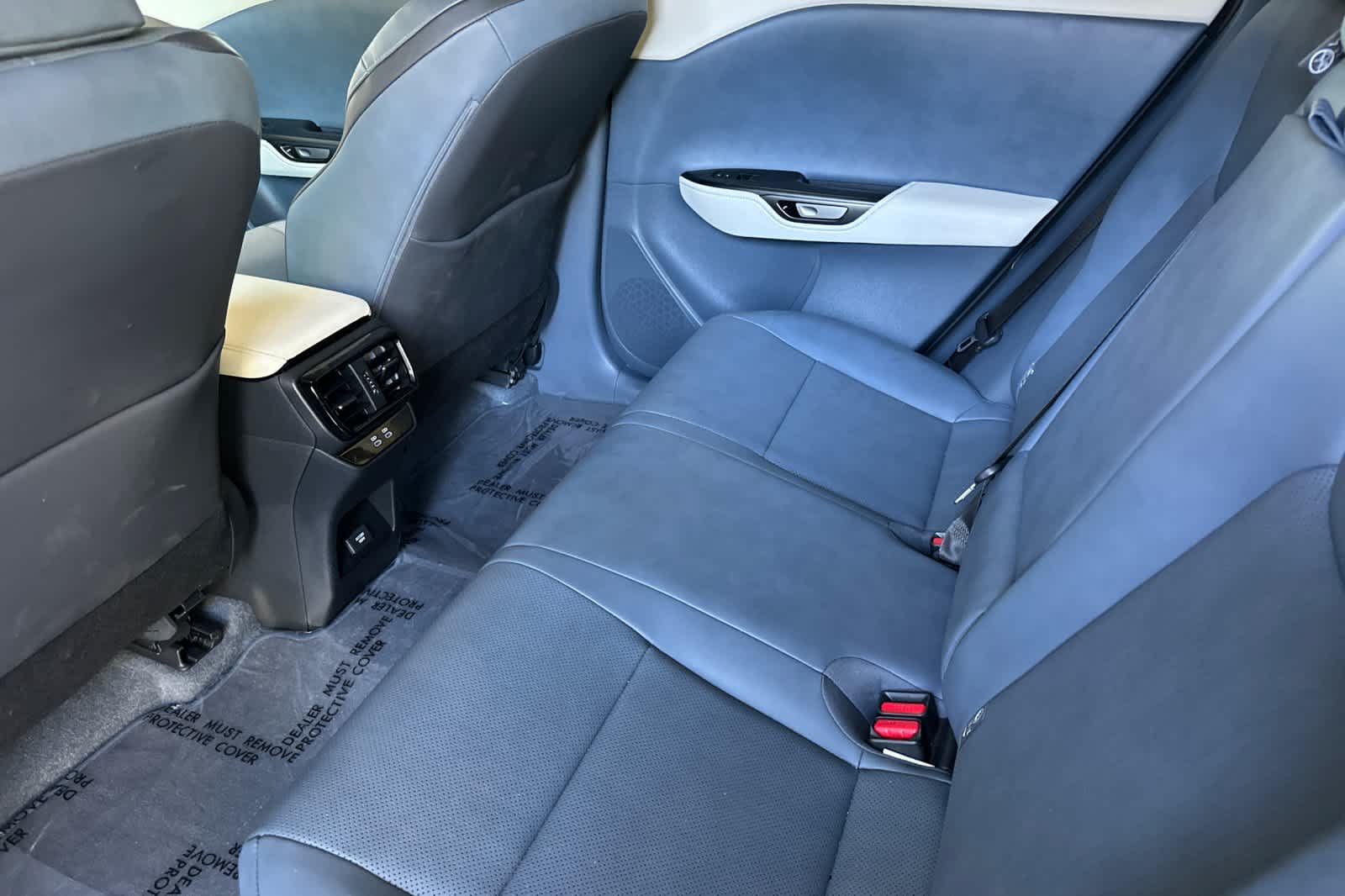 2025 Lexus RZ 450e 300e Premium photo 3