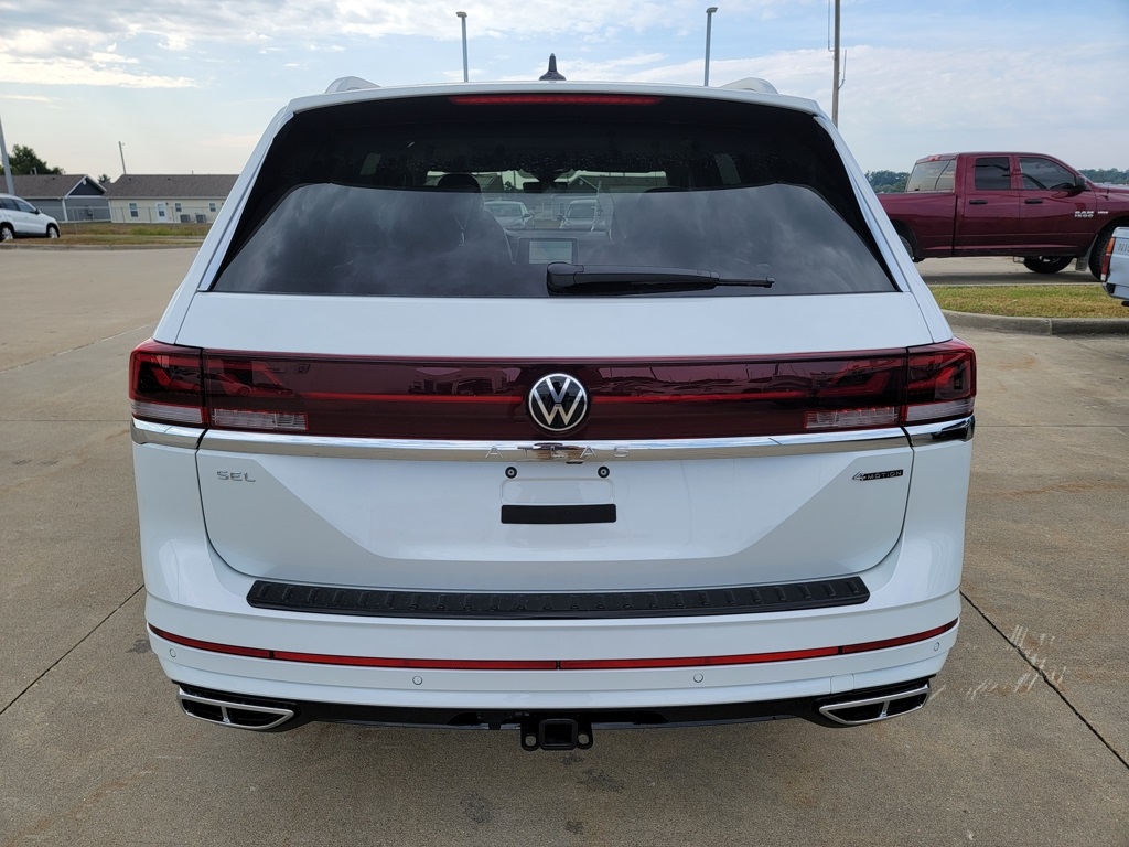 2026 Volkswagen Atlas SEL Premium R-Line photo 3