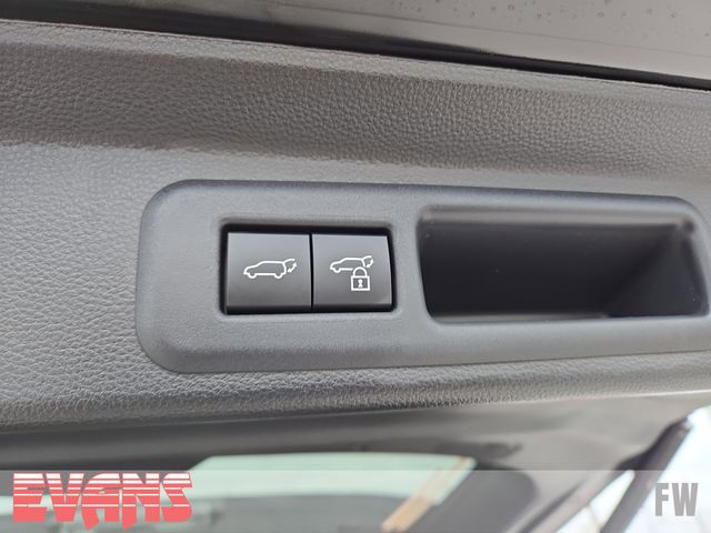 2025 Toyota Sequoia Capstone photo 29