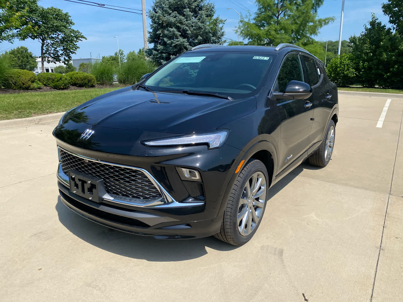 2026 Buick Encore GX Avenir photo 2