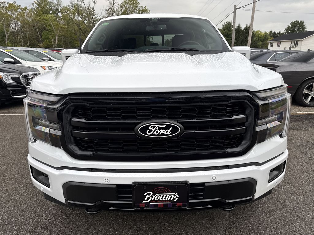 2025 Ford F-150 Lariat photo 2