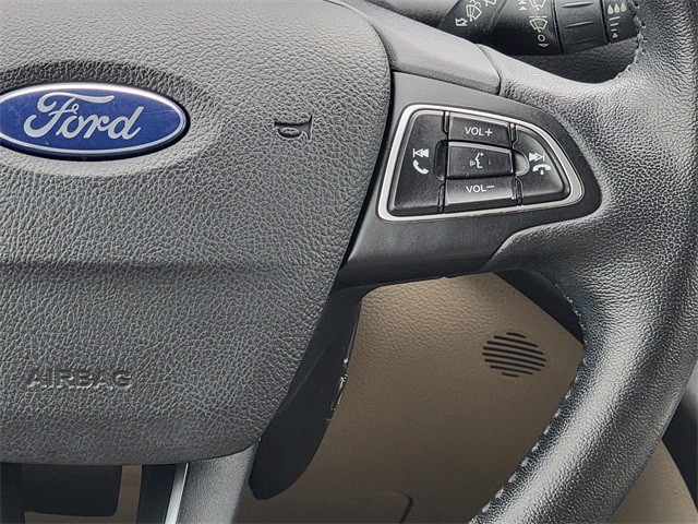 2019 Ford Escape SEL photo 28
