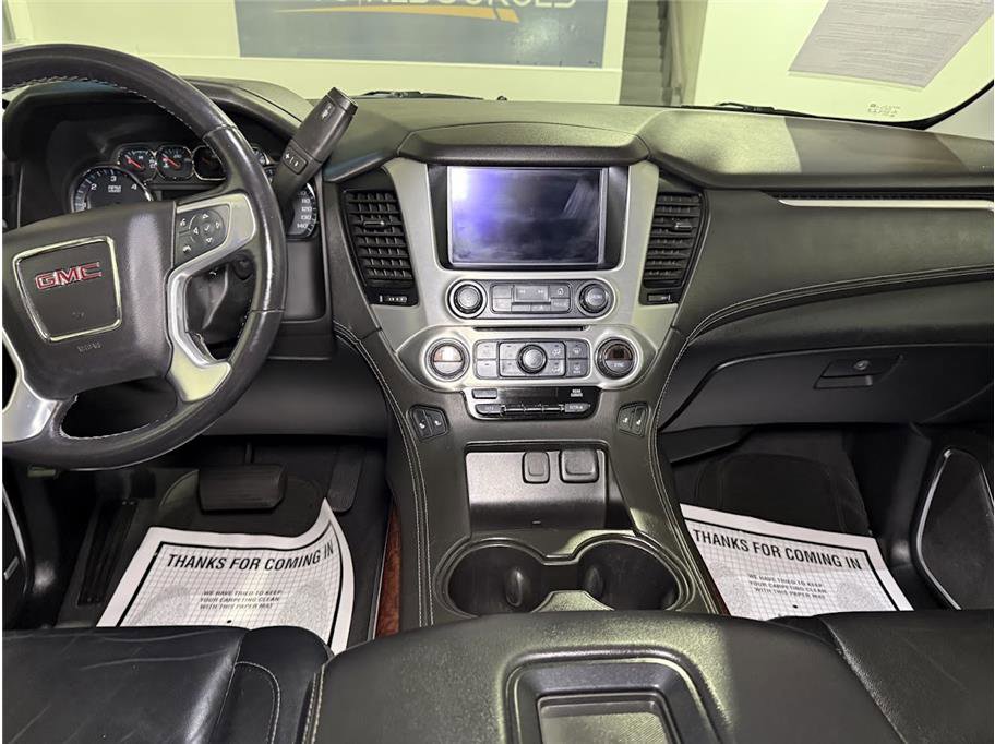 2019 Gmc Yukon SLT photo 16