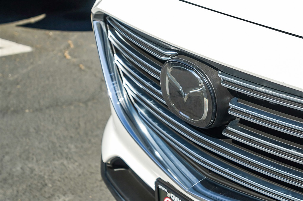 2023 Mazda CX-9 Touring photo 5