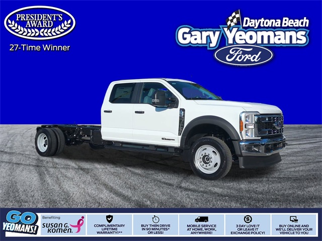 2026 Ford F-550 Super Duty Chassis Cab XL's photo
