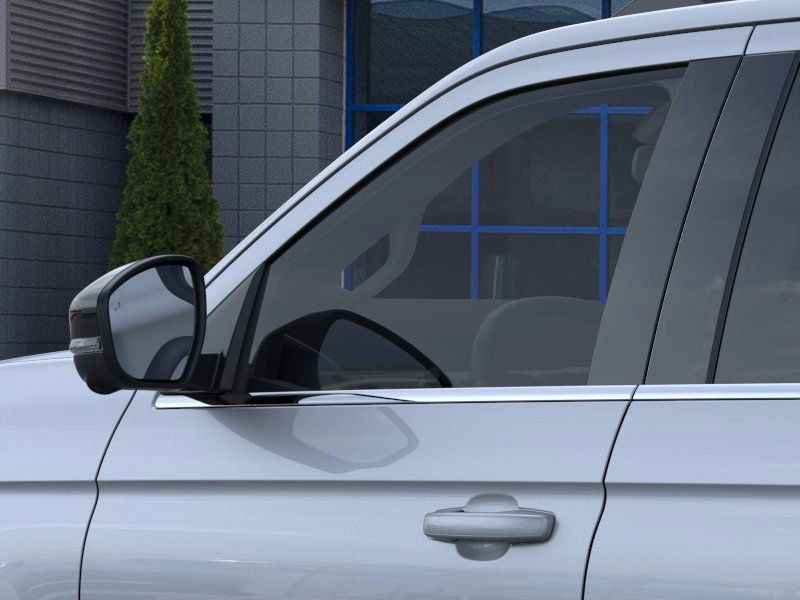 2025 Ford Expedition photo 19