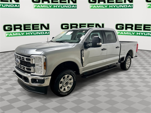 2024 Ford F-250 Super Duty XLT's photo