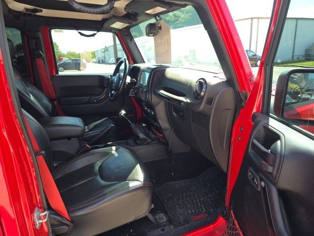 2018 Jeep Wrangler Unlimited Rubicon Recon photo 11