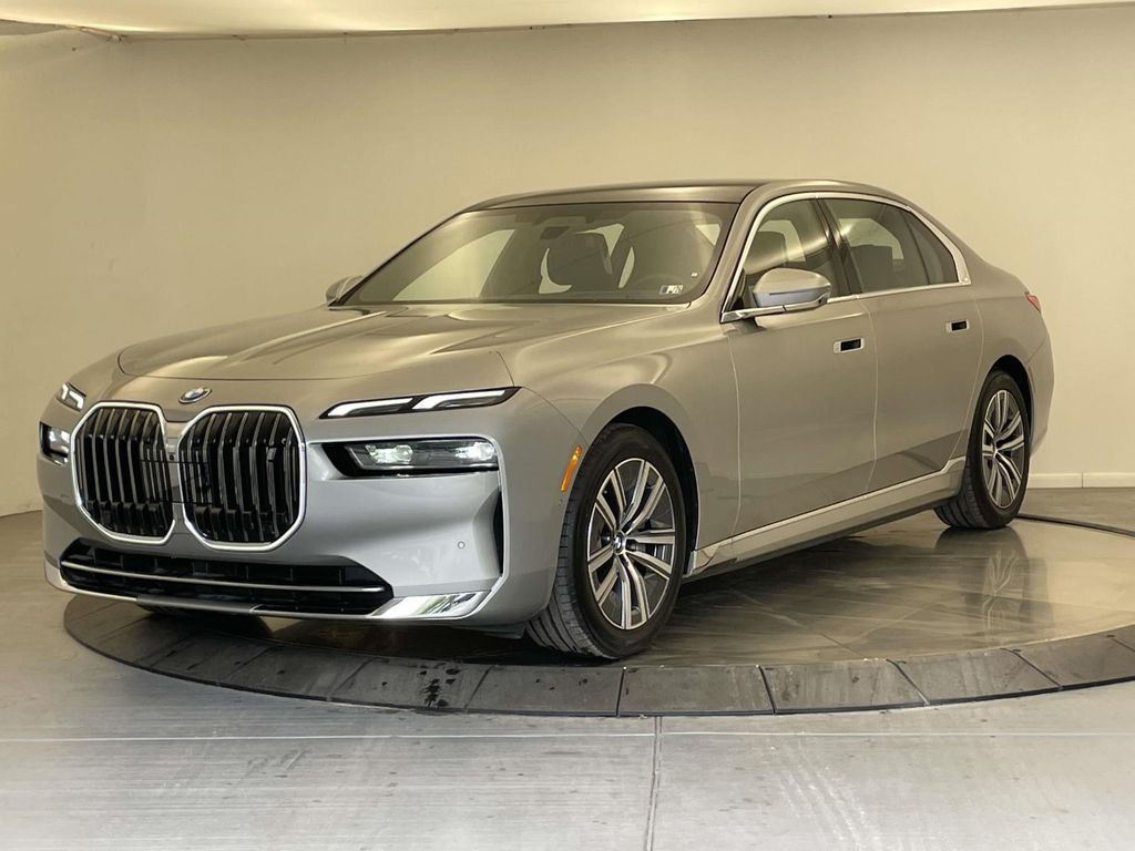 2024 BMW i7 Base's photo