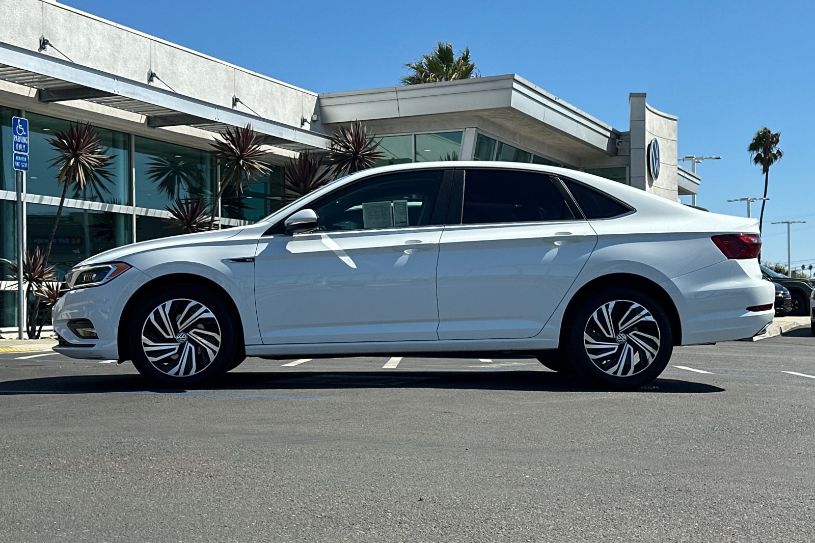 2020 Volkswagen Jetta 1.4T SEL Premium photo 7